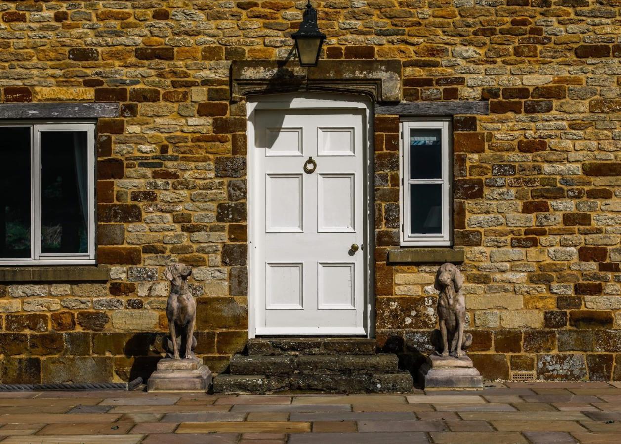 Cockley Hill Farm Bed & Breakfast 布拉克利 外观 照片