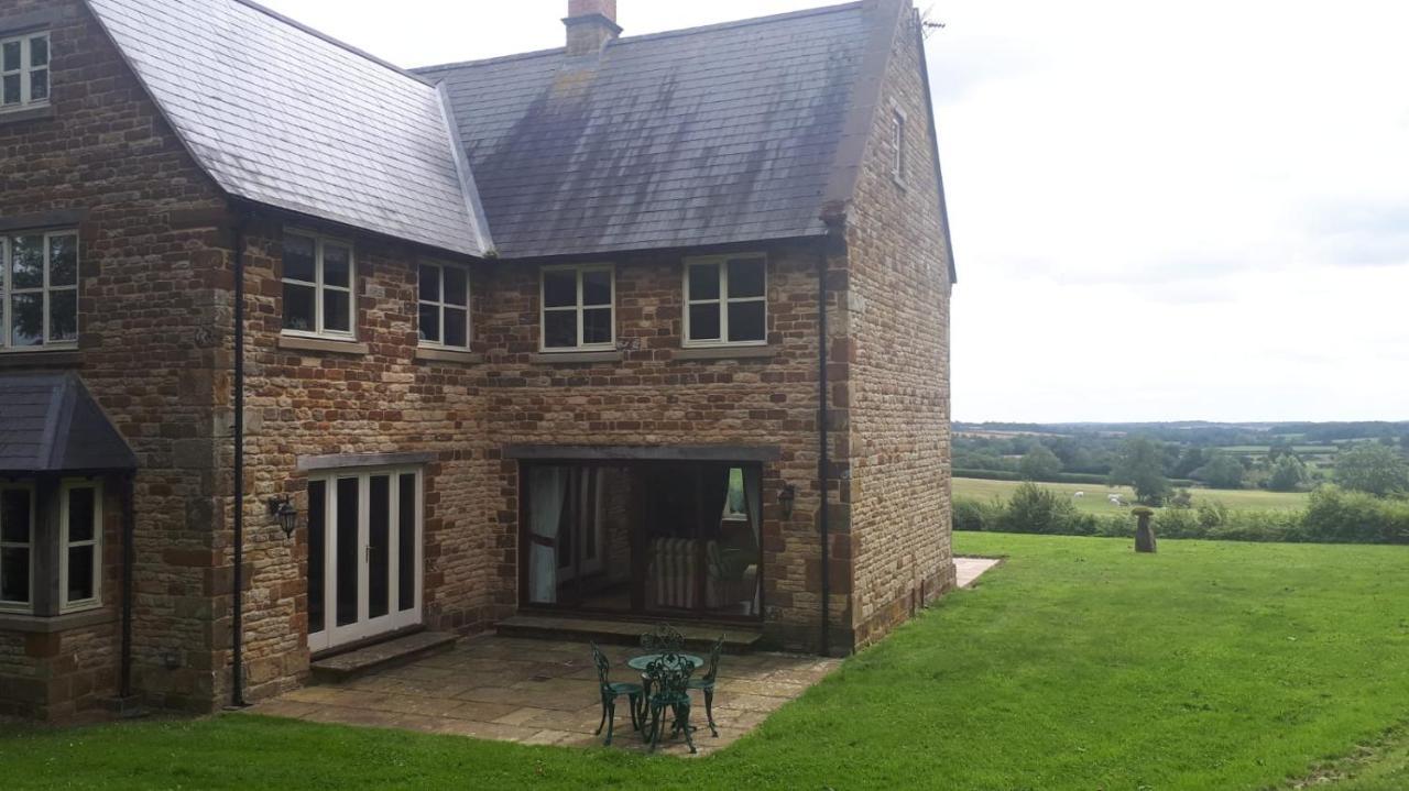 Cockley Hill Farm Bed & Breakfast 布拉克利 外观 照片