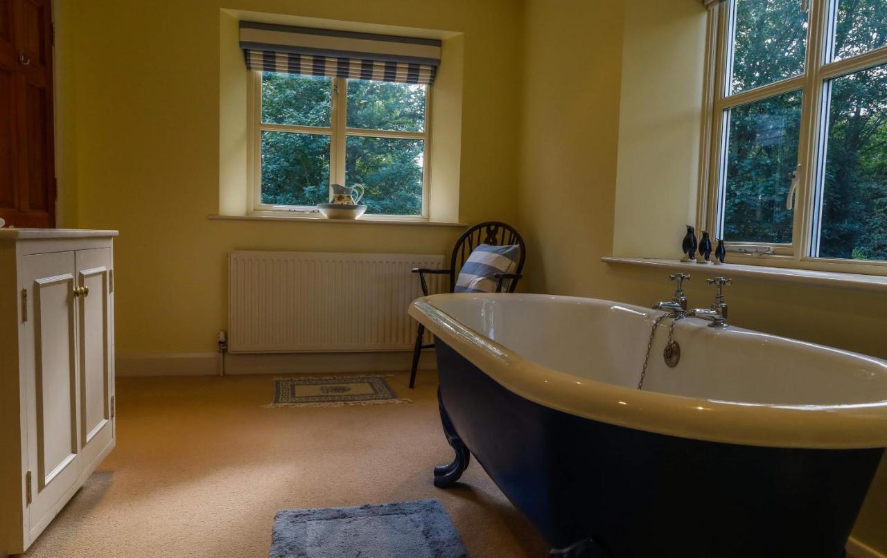 Cockley Hill Farm Bed & Breakfast 布拉克利 外观 照片